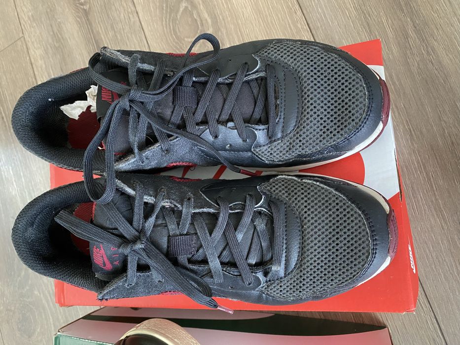 Nike Air Max(40 номер)и Puma(42 номер)