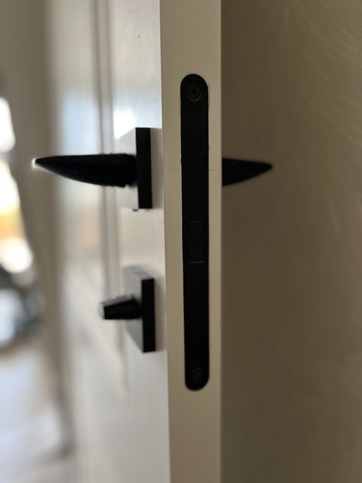 Установка дверей