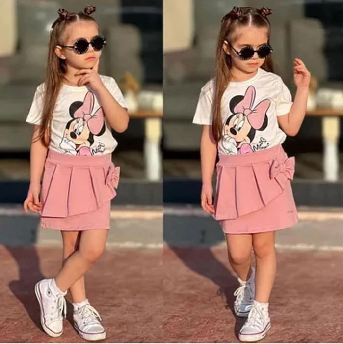 Детски разкошен комплект за момиче. Размери за 3-4г., за 4-5г  за 5-6