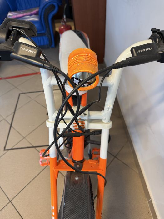 Bicicletela electrica NFT autonomie 50 KM