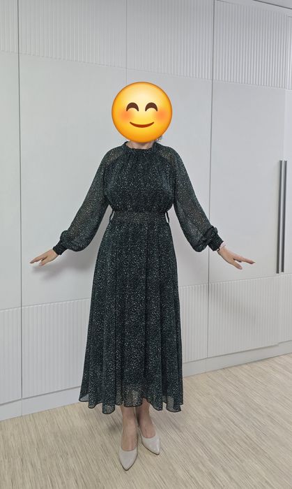 Продам 4 платья, каждое по 6000