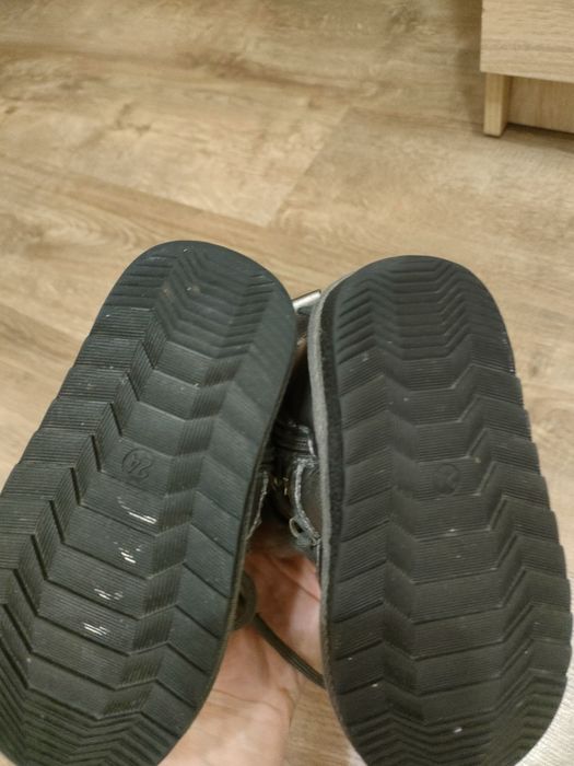 Зимние детские сапоги для девочки