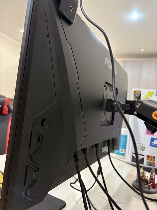 Монитор ASUS 27 2k 180hz,гц