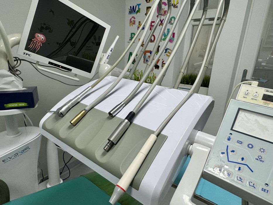 Unit/scaun dentar cabinet stomatologic Evo Tech by Poka