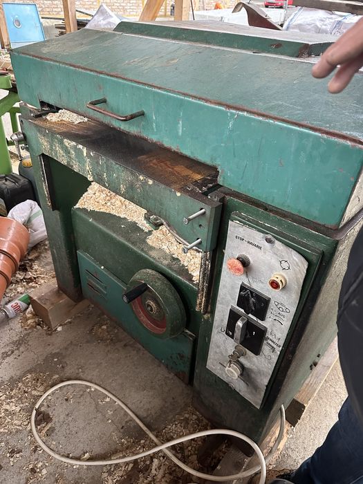 Masina rindeluit grosime