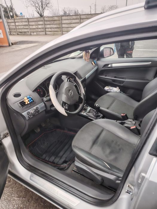 Opel Astra H 1.9 dizel 120 HP 2010