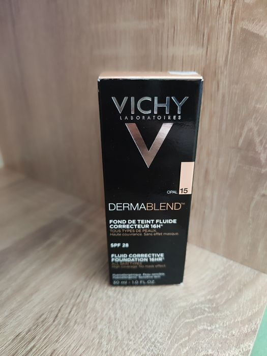Vichy Dermablend Коригиращ фон дьо тен флуид, №15 Opal, SPF35, 30 ml