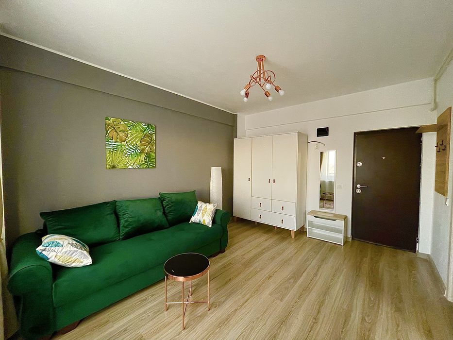 Inchiriez garsoniera mobilata elegant - Militari Residence