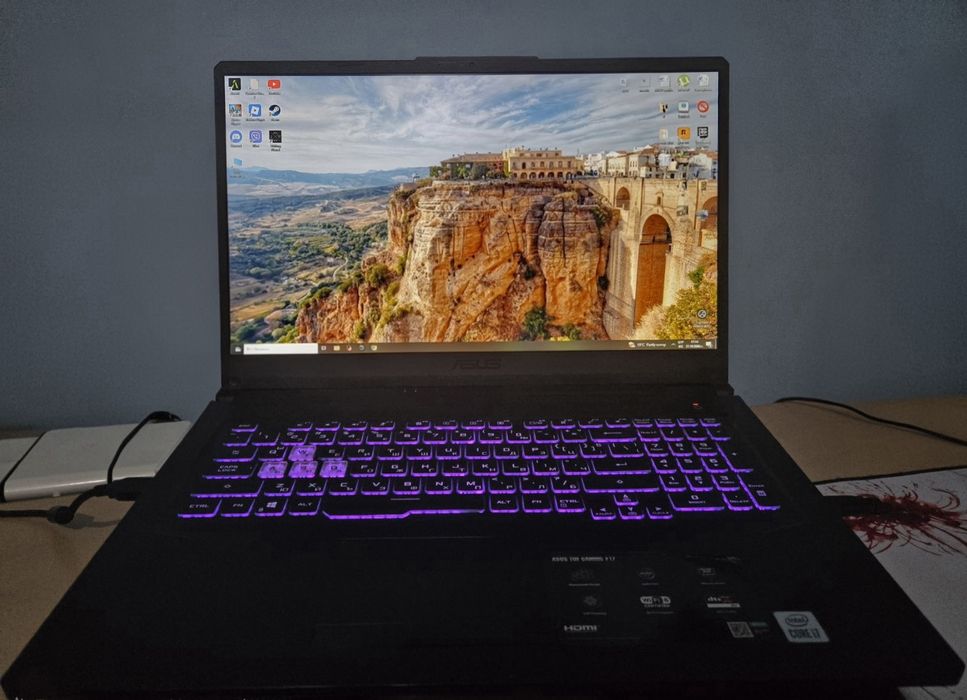 Лаптоп Asus Tuf Gaming F17