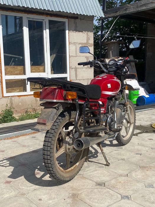 продаю мотоцикл яки 200