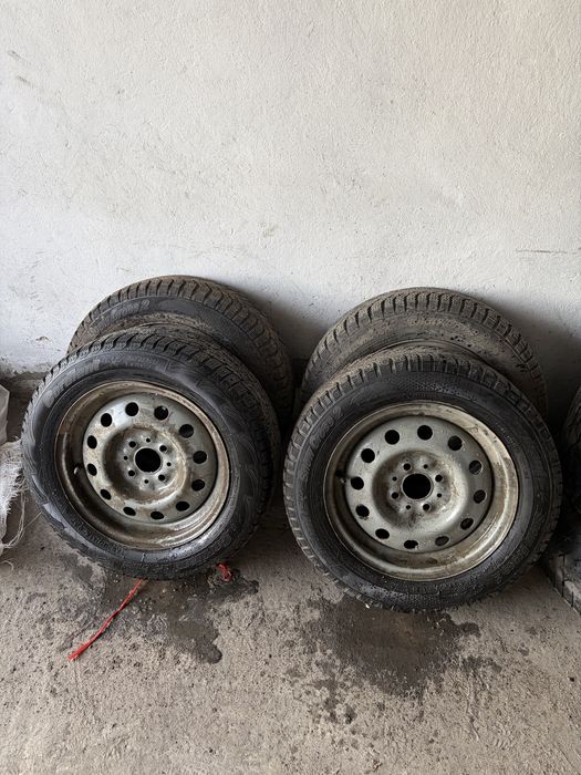 Зимний щины продаю