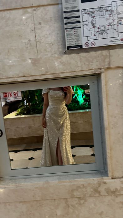 Вечернее платье с блеском, элегантное, размер S–M