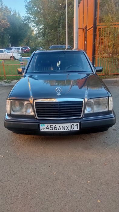 Продам Мерседес Ешка w124