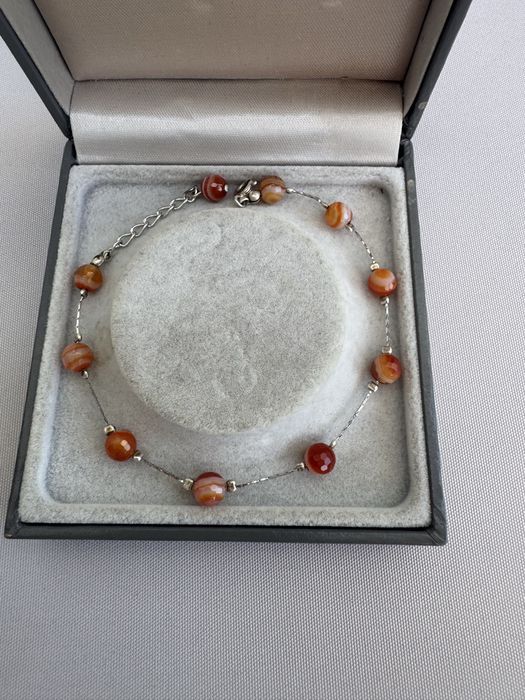 Bratara din argint si agate