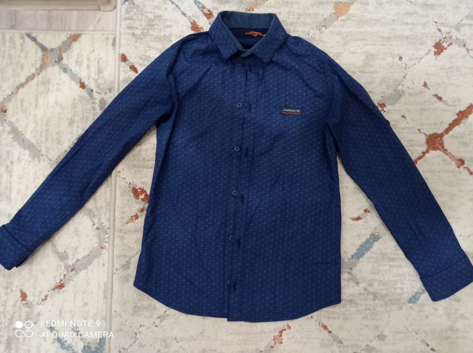 Продам для мальчиков рубашки