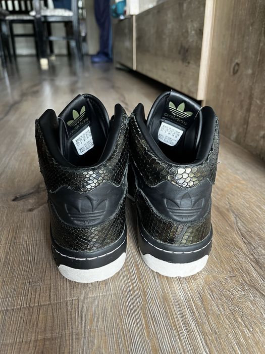 Кецове Adidas дамски