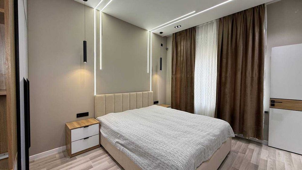 Фарғона ш. Шахар маркази 3 хонали евро ремонт квартира.  ID: 1742