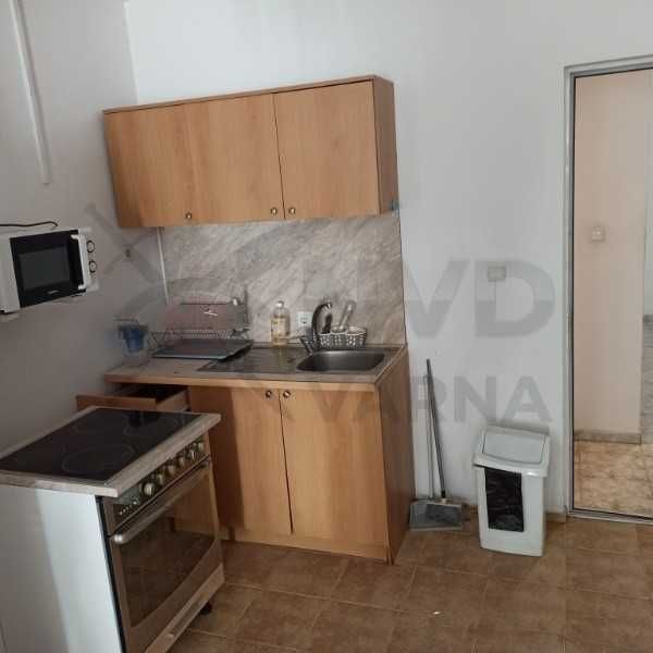 Тристаен апартамент в Окръжна болница! 21907142