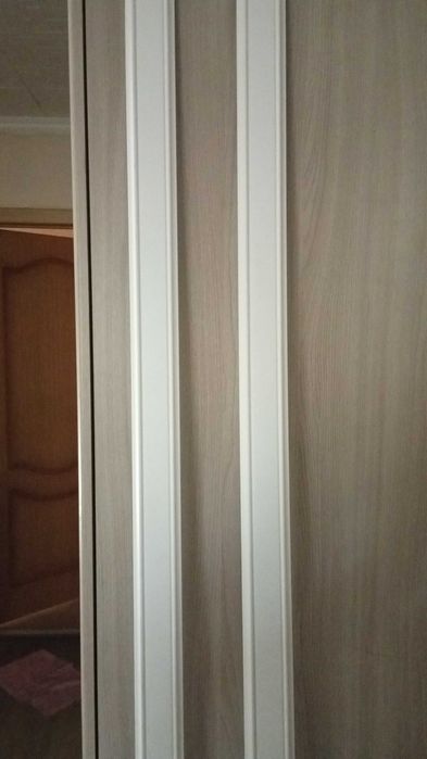 Молдинг плинтуса
