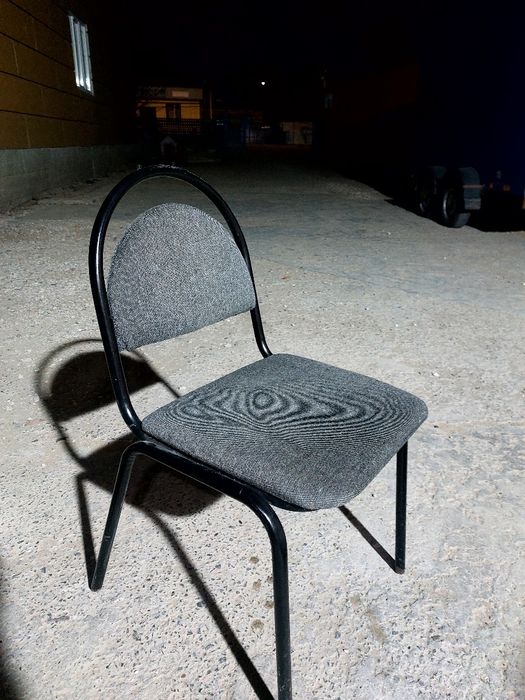 Продам стулья офисные