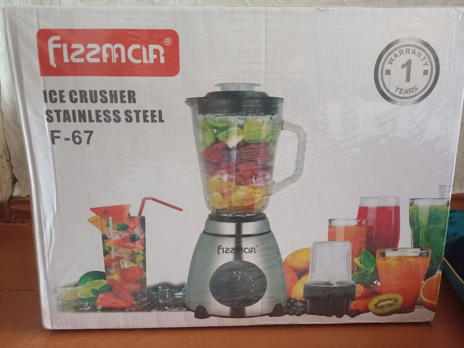 Продам Блендер новый