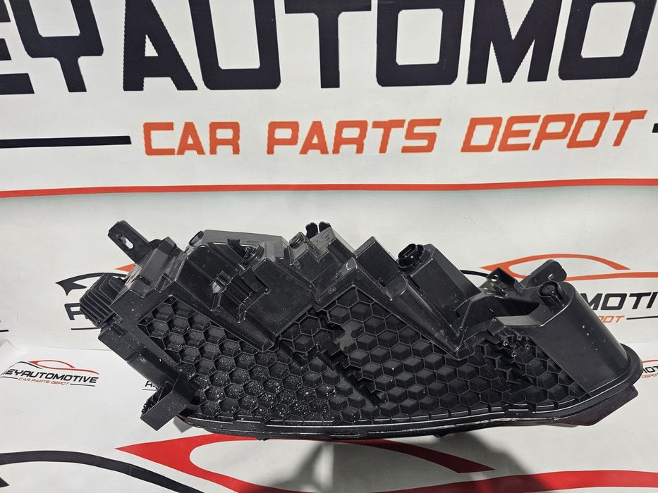 Far stanga Byd Atto 2 / Atto 3 cod SC3E-4121010