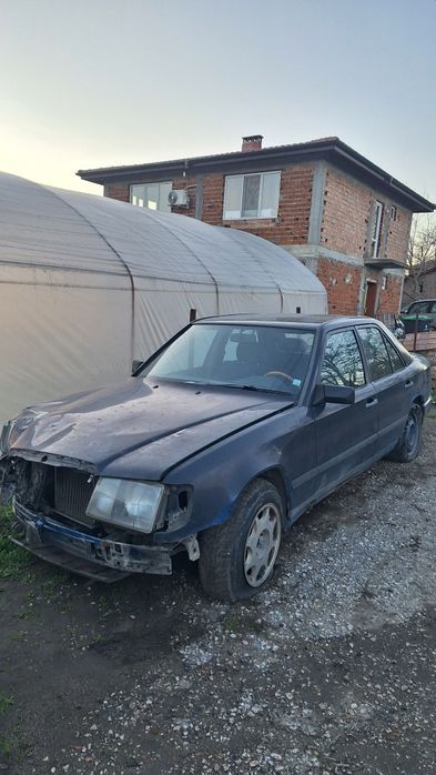 Mercedes w124 200e на части!