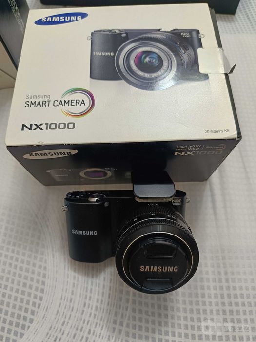 Цифровой фотоаппарат Samsung NX1000