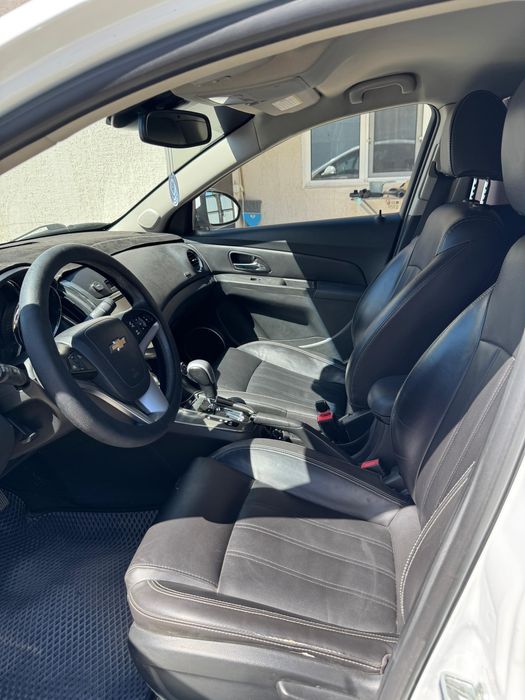 Chevrolet Cruze 1.8 2014