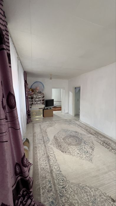 Продам 4- ком. дом Район ГМЗ