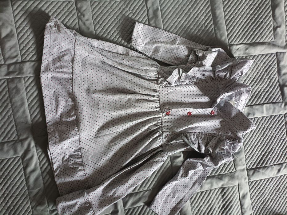 Продам пакет вещей на девочку от 3 до 4 лет