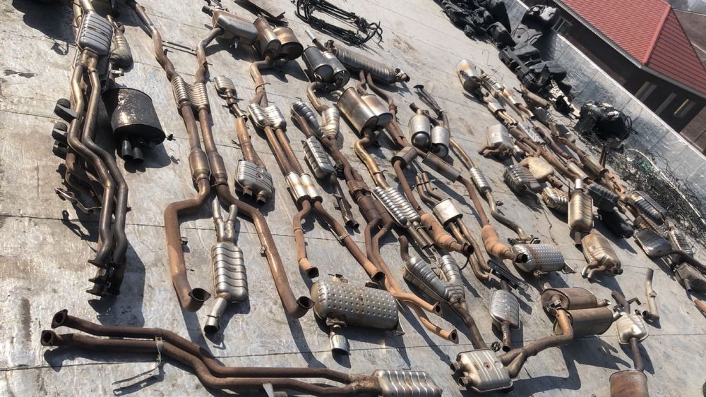 Трассы глушителя БМВ. Мерседес. Land Rover. Mini Cooper.