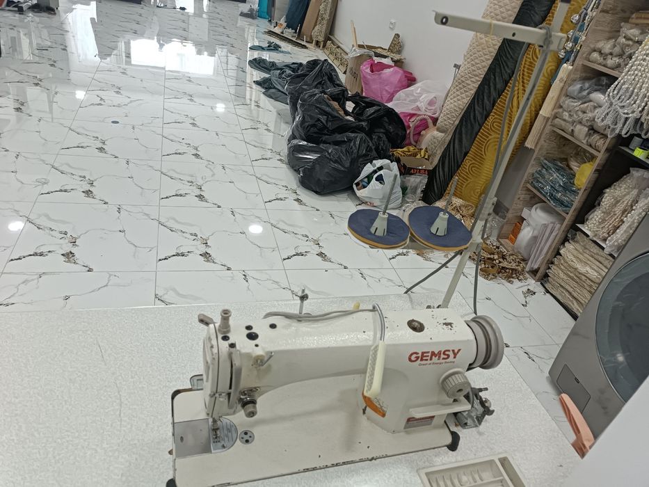 Тикув машинаси сотилади