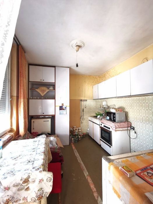 Продава се Тристаен апартамент в Долна Оряховица - 86 кв.м за 475 €/кв.м - Снимка #4