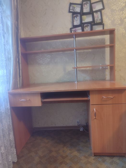 Компьютерный столик