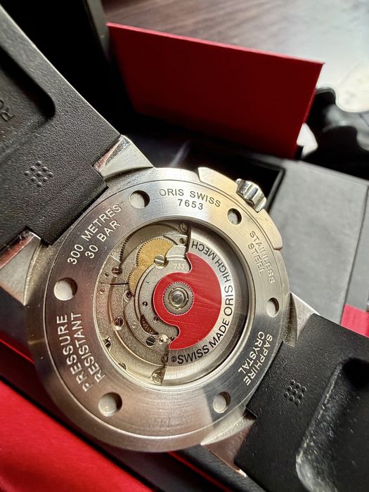 ORIS Aquis Date 43 mm