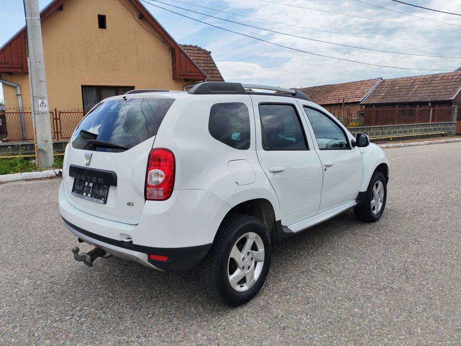 Dacia Duster 1.5 DCI, 110 CP, Climă, 6 Viteze, Euro 5
