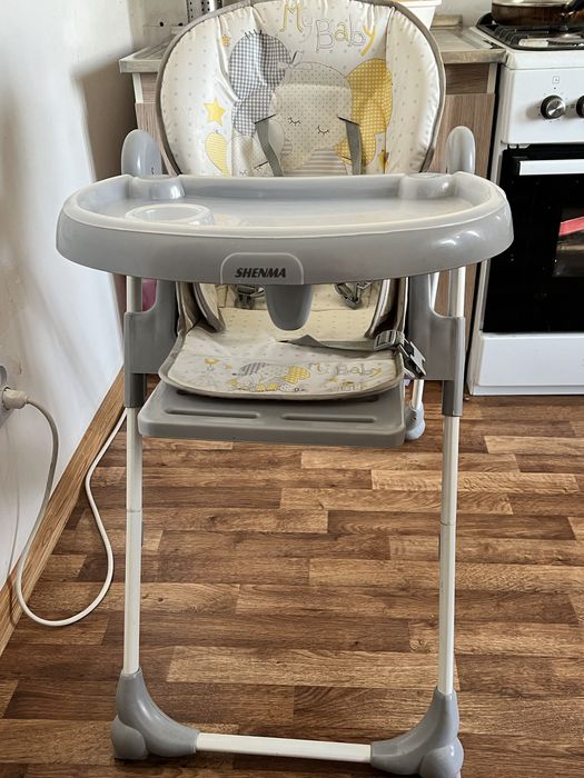 Детский стульчик, почти не использовался