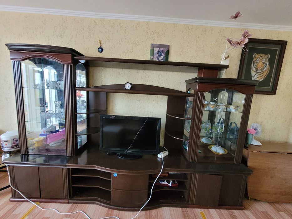 Продаётся стенка