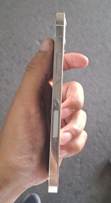 iphone 12 pro 128gb e75%