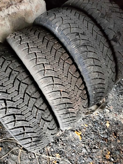 Продам Зимние Шины