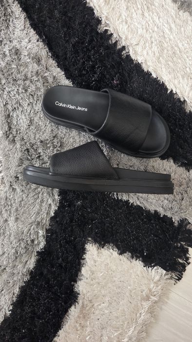 Чехли Calvin Klein