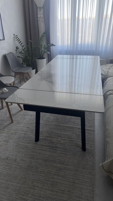 Продам стильний каменный стол