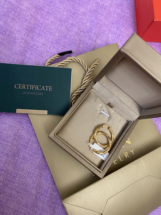 Продам новые серьги!