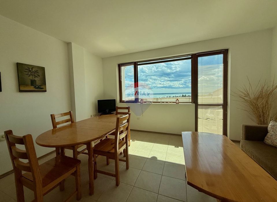 Продава се Тристаен апартамент в Балчик - 127 кв.м за 562 €/кв.м - Снимка #3