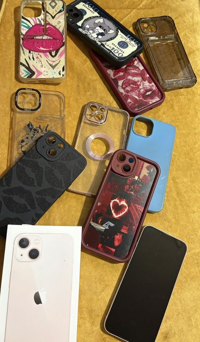 Продавам Iphone 13 128 GB
