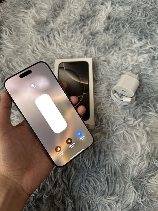 iPhone 16 Pro Max 256gb EAC