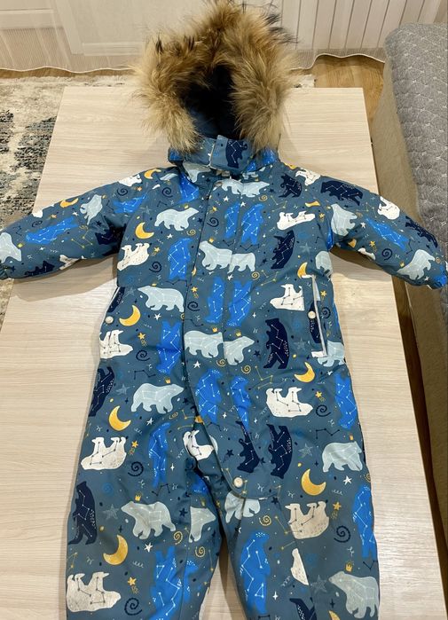 Продам зимний комбинезон Lassye