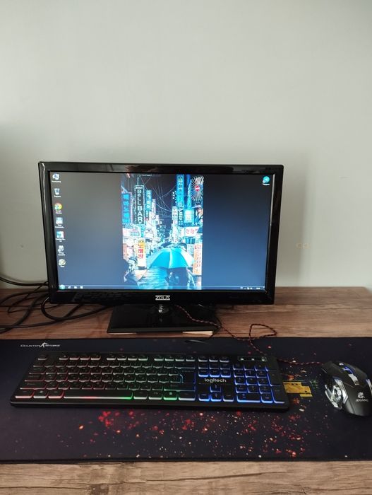 Компьютер Идеальный Холати