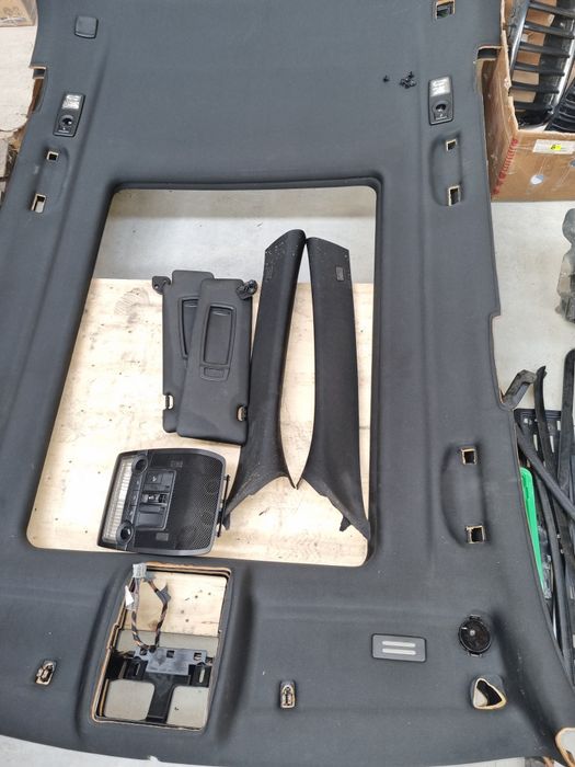 Dezmembrez bmw x5 e70 3.0d 235 cp